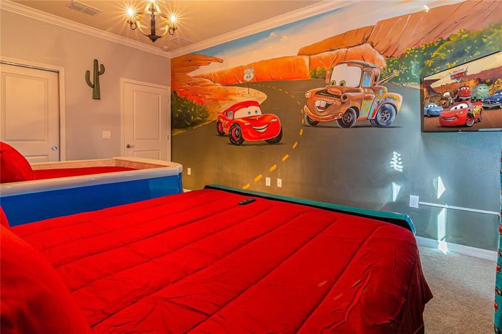 Image No.36-10 Bed House for sale
