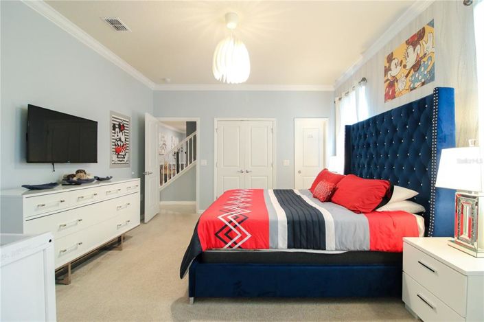 Image No.37-10 Bed House for sale