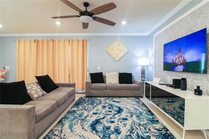 Image No.45-10 Bed House for sale