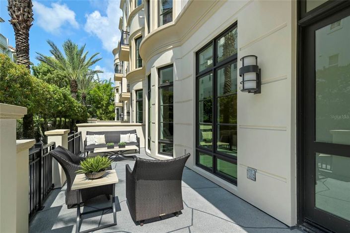 Image No.4-3 Bed Townhouse for sale