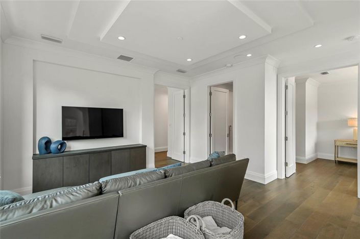 Image No.42-3 Bed Townhouse for sale
