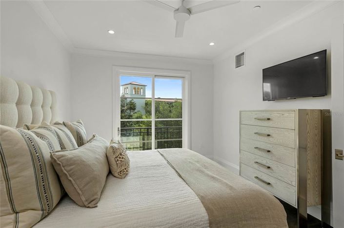 Image No.51-3 Bed Townhouse for sale