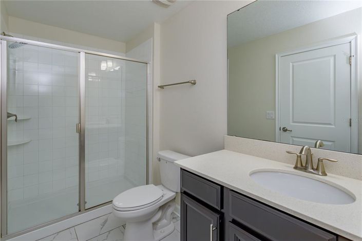 Image No.26-6 Bed House for sale