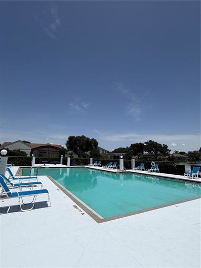 Image No.19-4 Bed House for sale