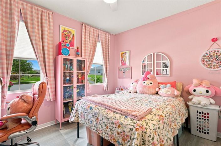 Image No.40-4 Bed House for sale