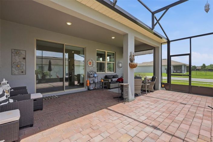 Image No.8-4 Bed House for sale