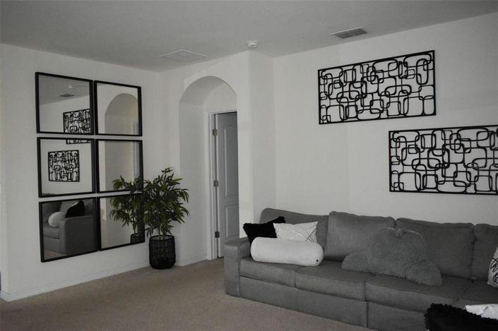 Image No.9-4 Bed House for sale