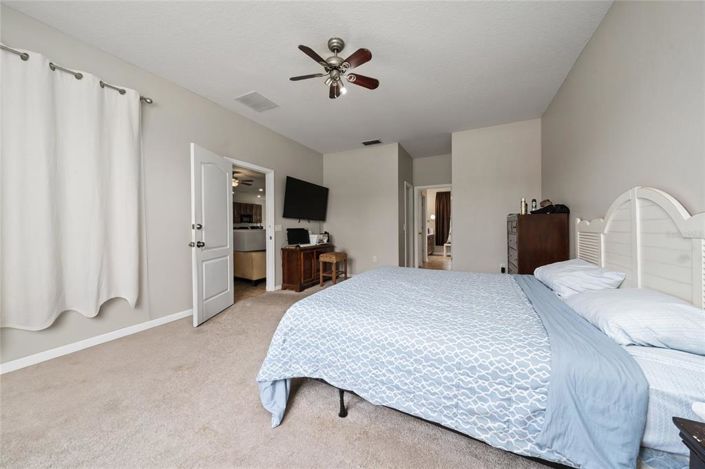 Image No.15-4 Bed House for sale