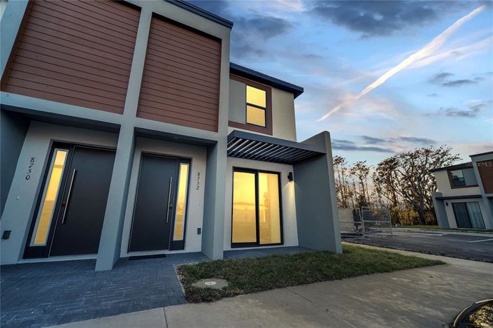 Image No.2-3 Bed Townhouse for sale
