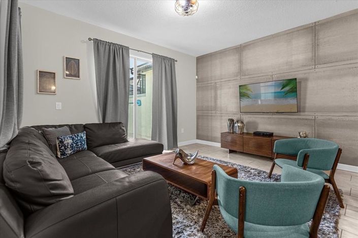 Image No.4-4 Bed Townhouse for sale
