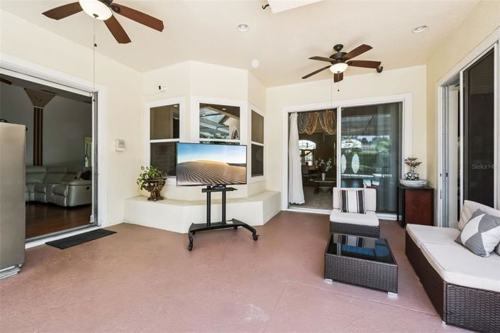 Image No.29-5 Bed House for sale