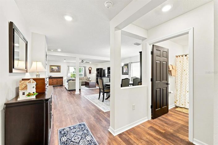Image No.2-5 Bed House for sale
