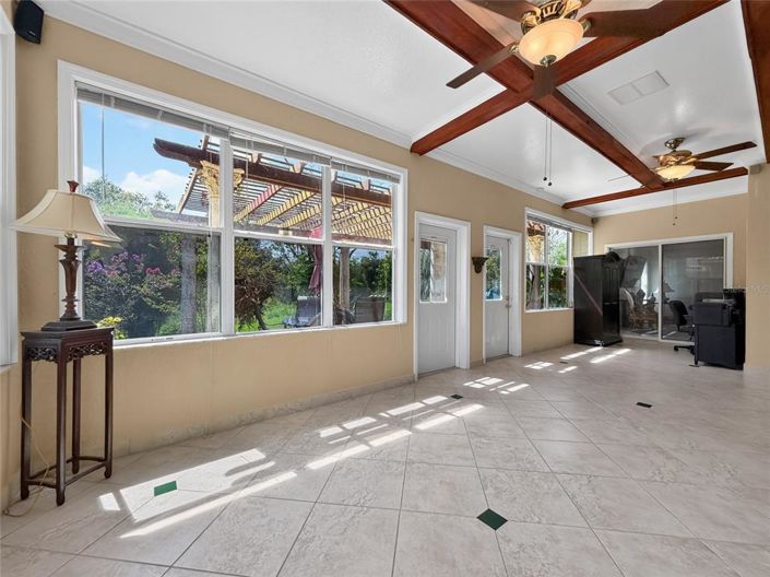 Image No.30-3 Bed House for sale