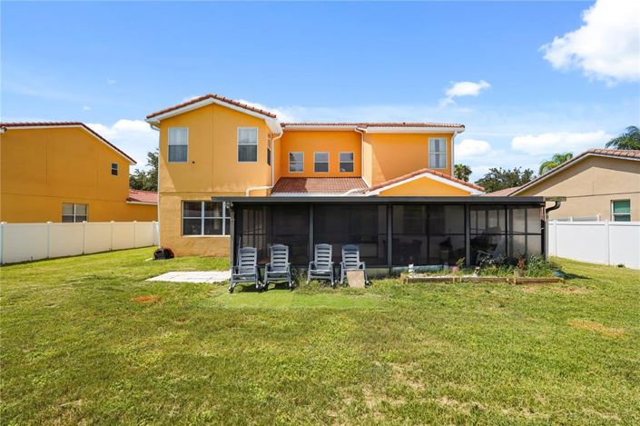 Image No.13-4 Bed House for sale
