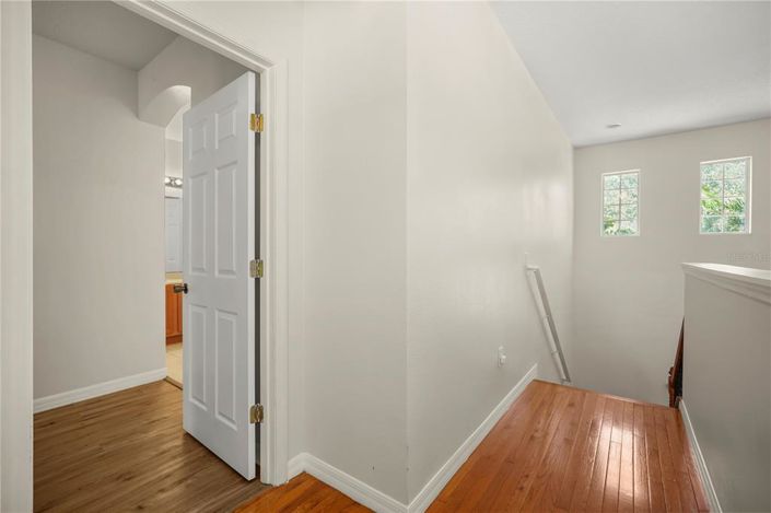 Image No.33-4 Bed House for sale