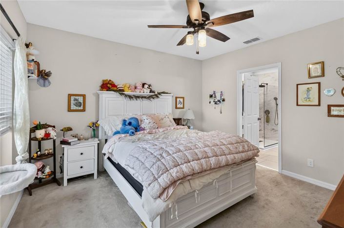 Image No.19-3 Bed House for sale
