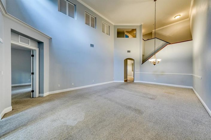 Image No.20-4 Bed Townhouse for sale
