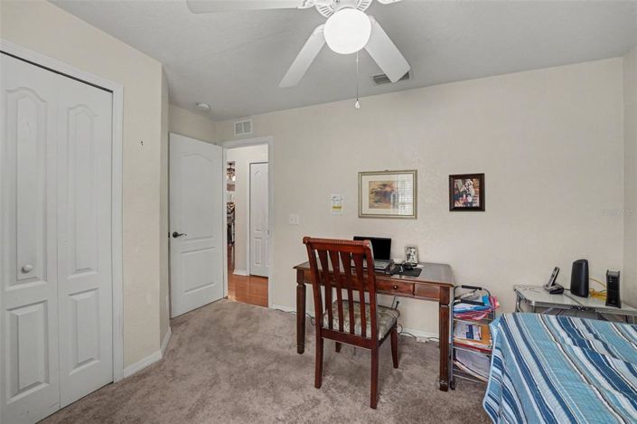 Image No.17-3 Bed House for sale