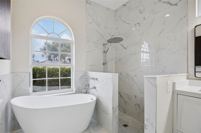 Image No.33-4 Bed House for sale
