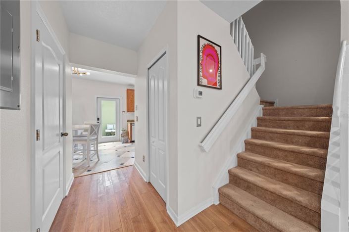 Image No.9-2 Bed Townhouse for sale