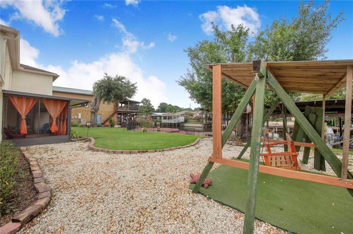 Image No.38-4 Bed House for sale