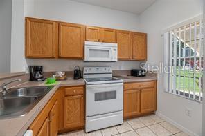 Image No.6-3 Bed Townhouse for sale