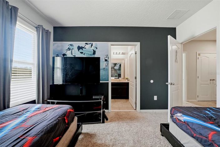 Image No.27-5 Bed Townhouse for sale