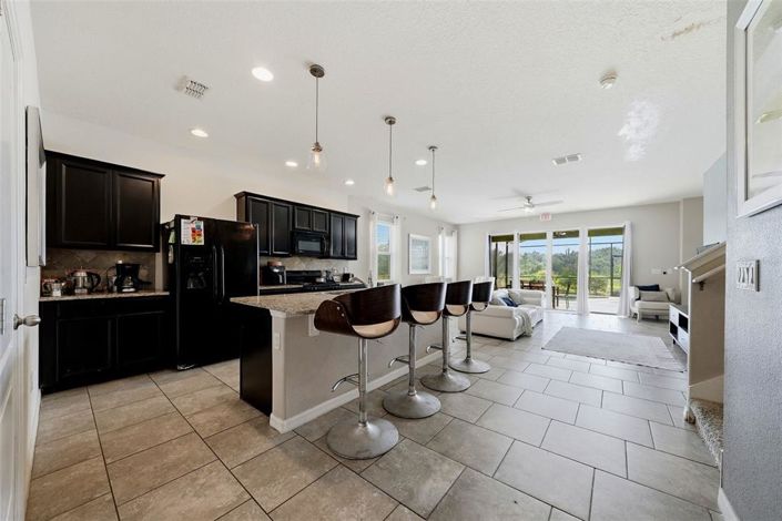 Image No.3-5 Bed Townhouse for sale