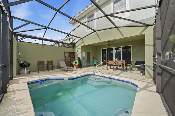 Image No.46-5 Bed Townhouse for sale