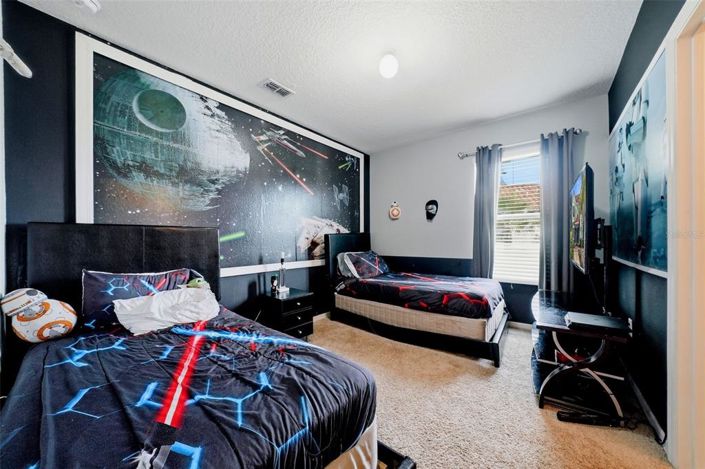 Image No.6-5 Bed Townhouse for sale