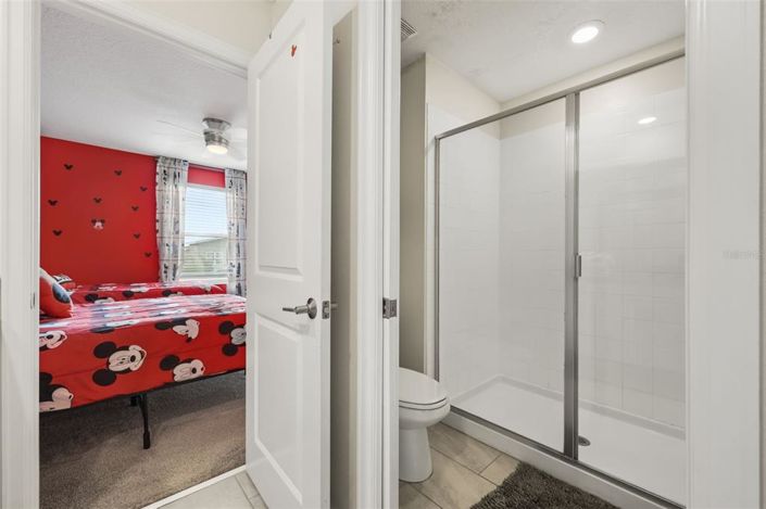 Image No.26-6 Bed House for sale