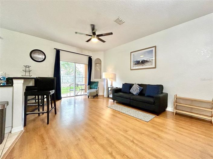 Image No.5-4 Bed Townhouse for sale