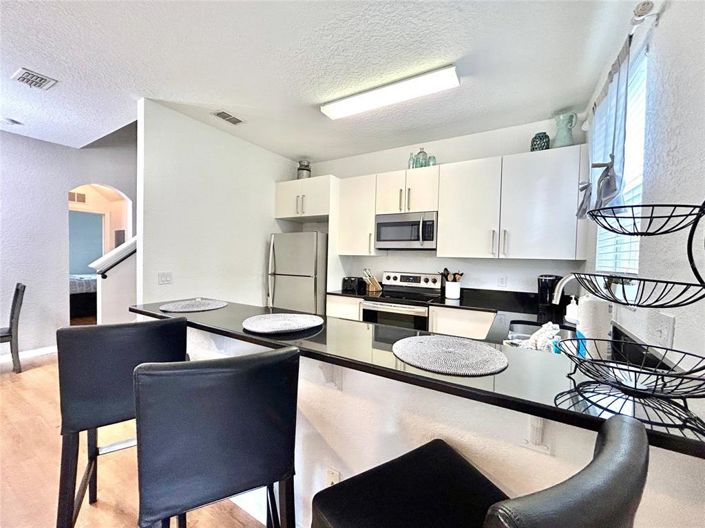 Image No.8-4 Bed Townhouse for sale