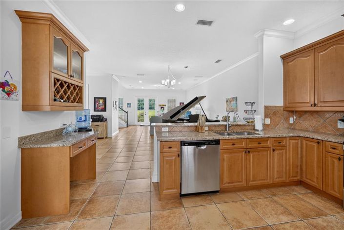 Image No.35-4 Bed House for sale