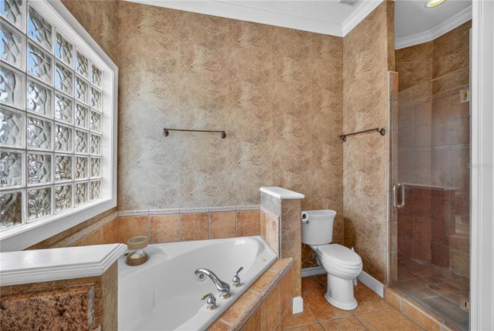 Image No.42-4 Bed House for sale
