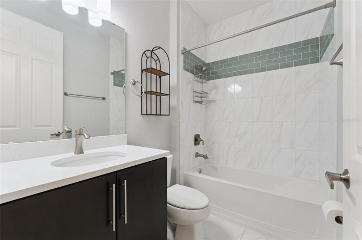 Image No.31-5 Bed House for sale
