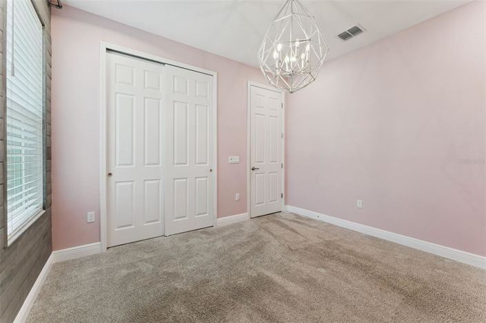Image No.33-5 Bed House for sale