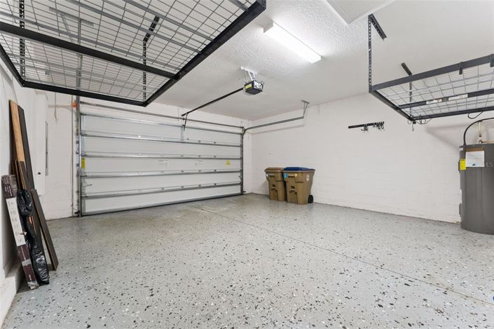Image No.40-5 Bed House for sale