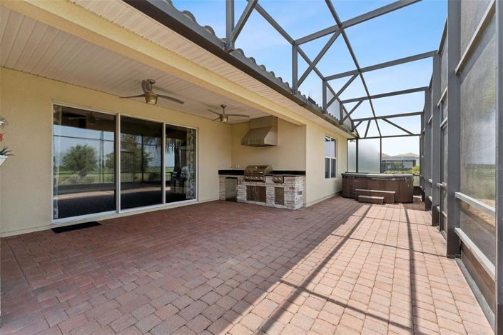 Image No.46-5 Bed House for sale
