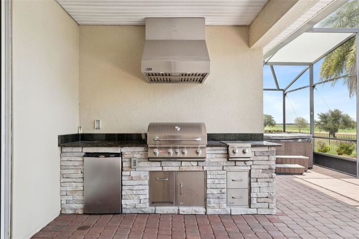 Image No.48-5 Bed House for sale