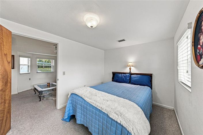 Image No.44-6 Bed House for sale
