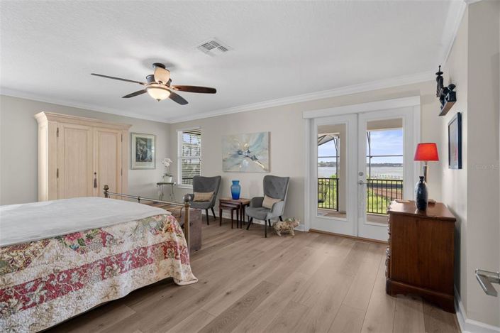 Image No.28-5 Bed House for sale