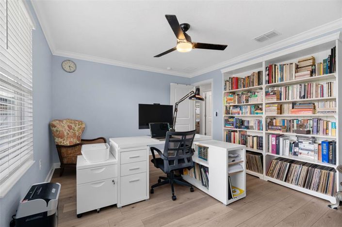 Image No.43-5 Bed House for sale