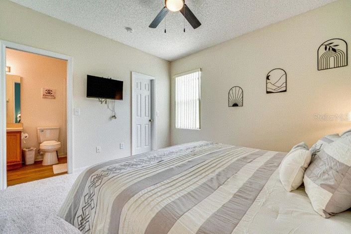Image No.19-5 Bed House for sale