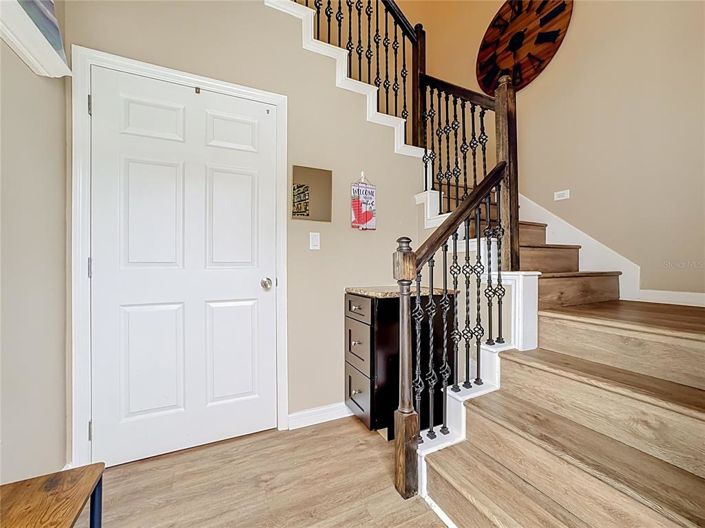 Image No.42-5 Bed House for sale