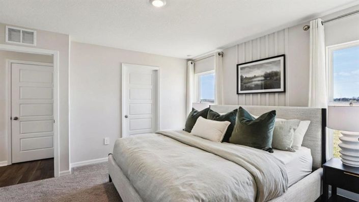 Image No.20-4 Bed House for sale