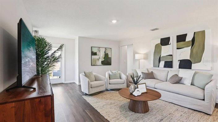 Image No.3-4 Bed House for sale