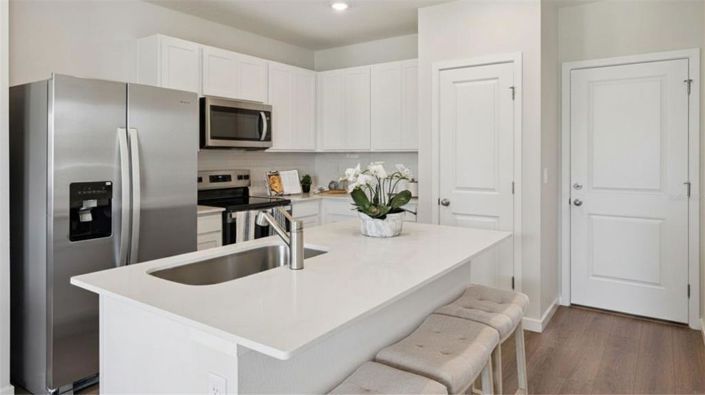 Image No.5-3 Bed Townhouse for sale
