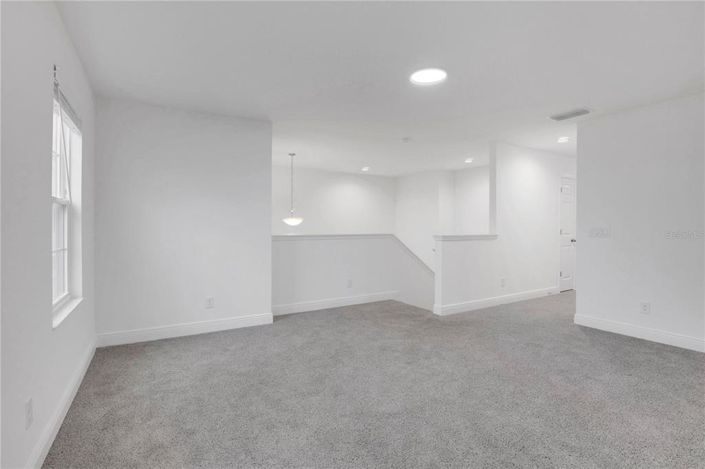 Image No.11-5 Bed House for sale