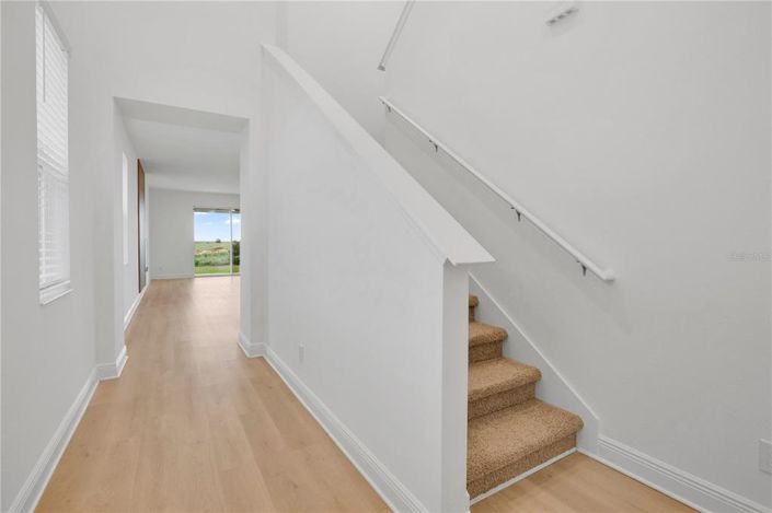 Image No.3-5 Bed House for sale